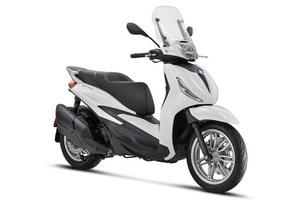 Piaggio Beverly 400 i.e. HPE BIANCO LUCIDO PRONTA 