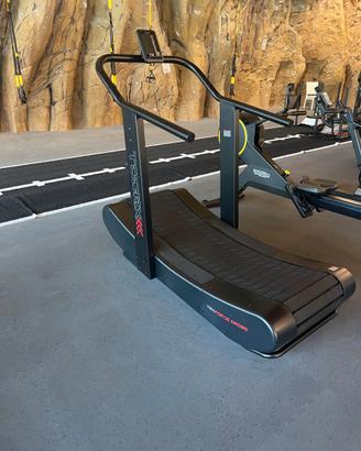 Attrezzatura Technogym palestra
