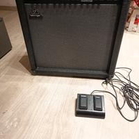Amplificatore chitarra elettrica BEHRINGER 