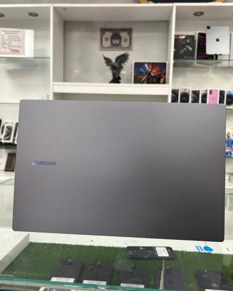 Galaxy Book4 15'6 | i3 | 8/256GB | 11 Home