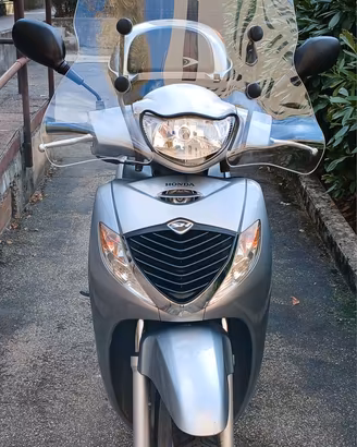 Honda Sh 125i anno 2009