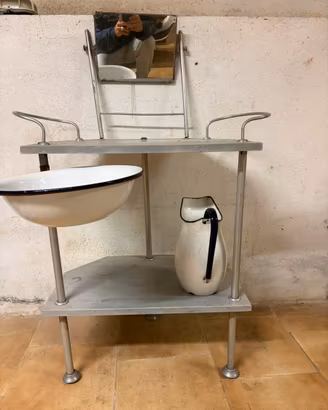 ANTICA TOILETTE ANNI '50