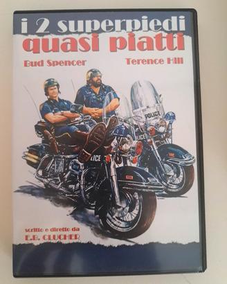 i due superpiedi quasi piatti