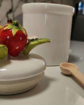 Barattolo da cucina con coperchio