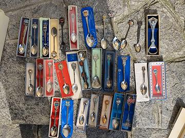 CUCCHIAINI D'EPOCA SOUVENIR