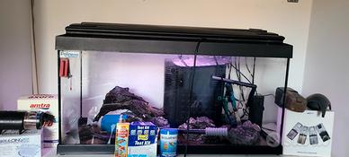 Acquario completo 96 litri, dimensioni  30x80x 47h