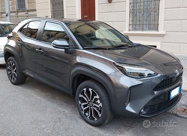 Toyota yaris cross usata - pochi km