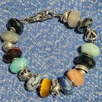 Bracciale Trollbeads con pietre