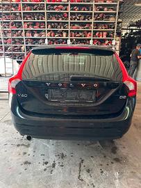 Ricambi per VOLVO V60 2018 COD MOT: D4204T8