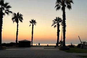 Appartamento su due piani con terrazzo