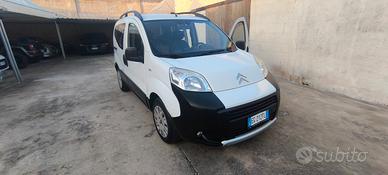 Citroen Nemo autocarro N1 4 posti 