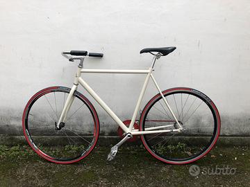 Bicicletta telaio pista contropedale