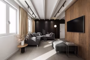 Rustico ristrutturato ingresso e giardino privato