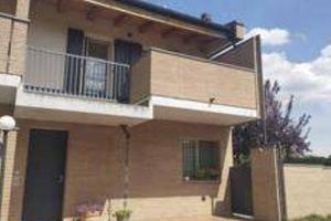 Immobile in asta di 335 m² con più di 5 locali e b