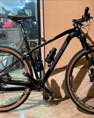 MTB 28 MASSI PRO NERO Taglia M Pari Al Nuovo