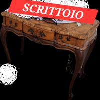 Scrittoio con cassetti