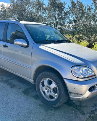 MERCEDES ML 270 turbodiesel 163 CV