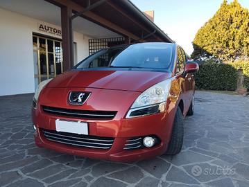 Peugeot 5008 2.0 HDi 163CV aut.