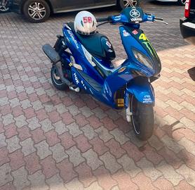 Yamaha maxster 150 mbk thunder