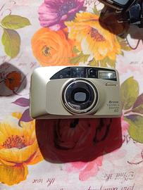 Yashica Zoomate 80 35mm con scatola