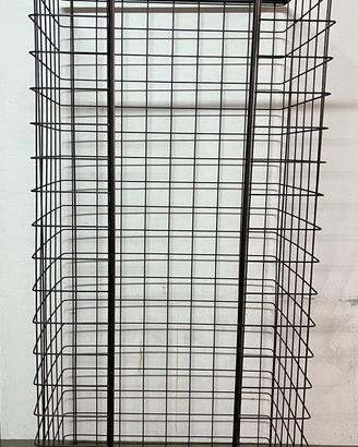 Cesta in metallo con ruote 