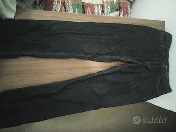 Pantaloni jeans taglia 44