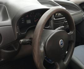 FIAT Punto 3ª serie - 2004