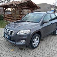 Toyota Rav4 2.2 d-4d Exclusive 150cv dpf