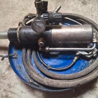 ingrassatore pneumatico