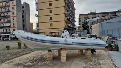 Gommone Hall Marine 680 del luglio 2025