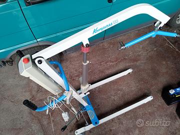 Sollevatore elettrico anziani/disabili