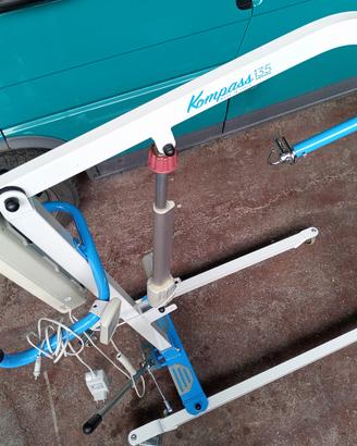 Sollevatore elettrico anziani/disabili