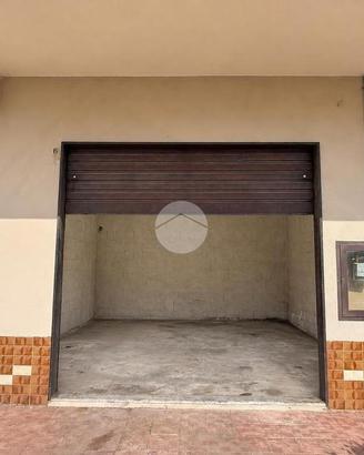 MAGAZZINO A CORIGLIANO-ROSSANO