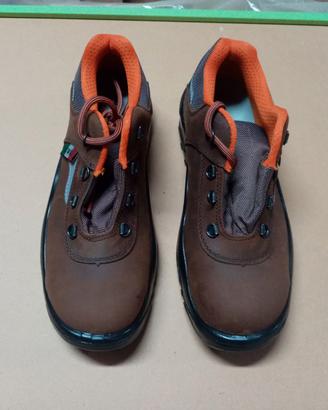 Scarpe antinfortunistiche basse  n 42