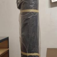 sacco da boxe gancio e guantoni