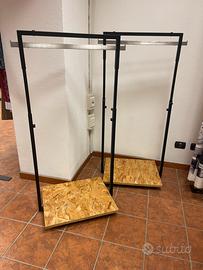 Stand appendiabiti base legno