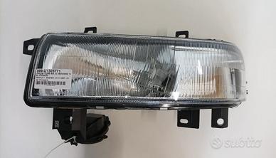 FARO ANTERIORE DESTRO RENAULT Mascott 2Â° Serie 77