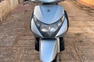 Beverly 250 - euro 850