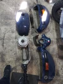 Vespa Piaggio blocco ricambi
