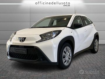 Toyota Aygo x 1.0 72cv active