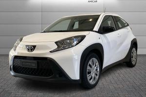Toyota Aygo x 1.0 72cv active