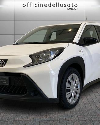 Toyota Aygo x 1.0 72cv active