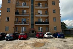 Appartamento. Privato. con garage