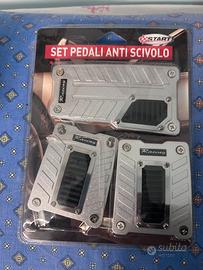 Pedali auto