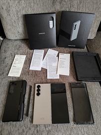 Samsung Galaxy Z Fold 6 Silver 256GB - Come Nuovo