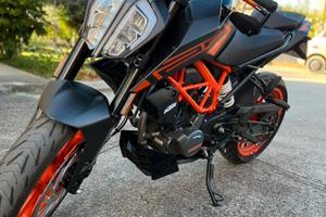 ktm duke 125 2021