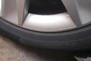 Gomme auto 205.55.R.16