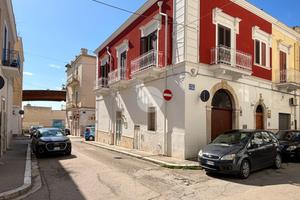 4 LOCALI A MANFREDONIA