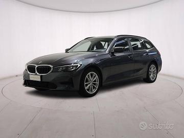 BMW Serie 3 318d Touring 48V Business Advantage