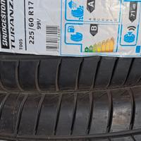 gomme bridgestone turanza 225/60r17